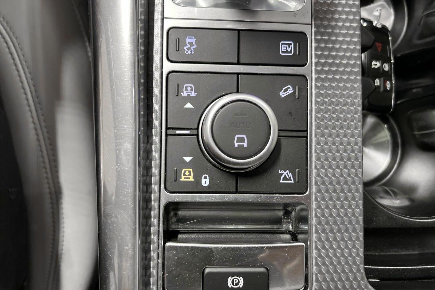 Land Rover Range Rover Sport vaihtoauto