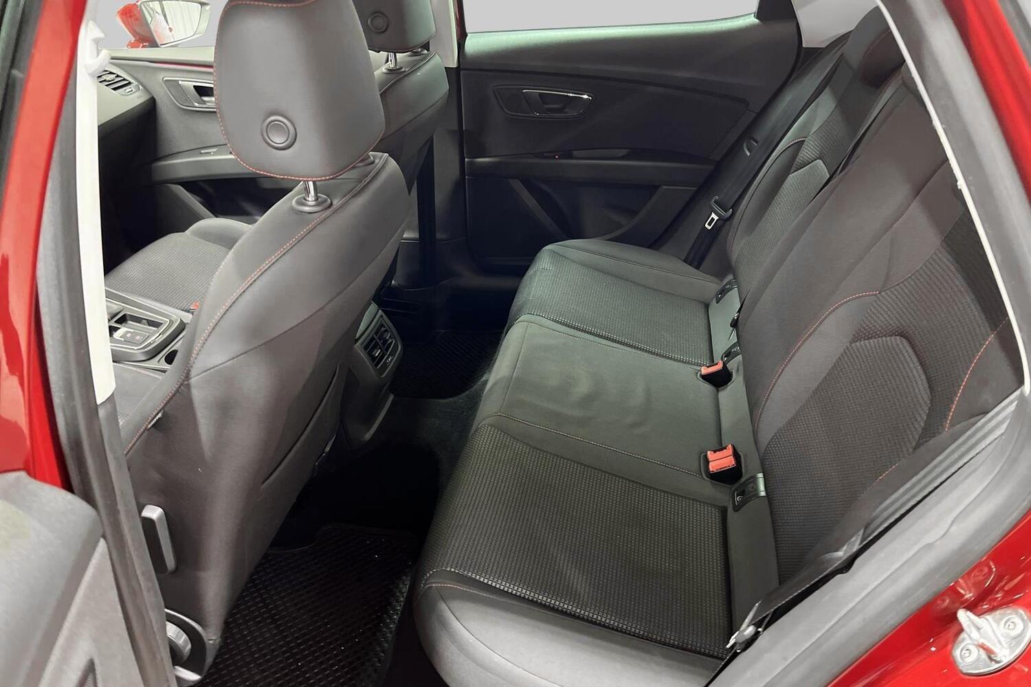 SEAT Leon vaihtoauto