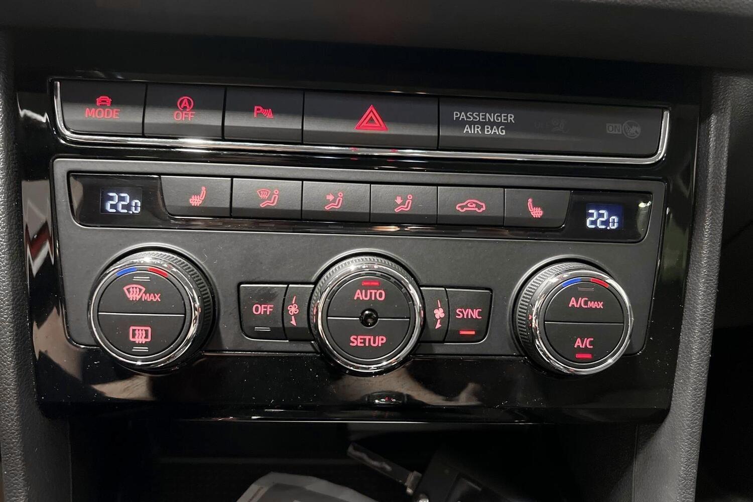 SEAT Leon vaihtoauto