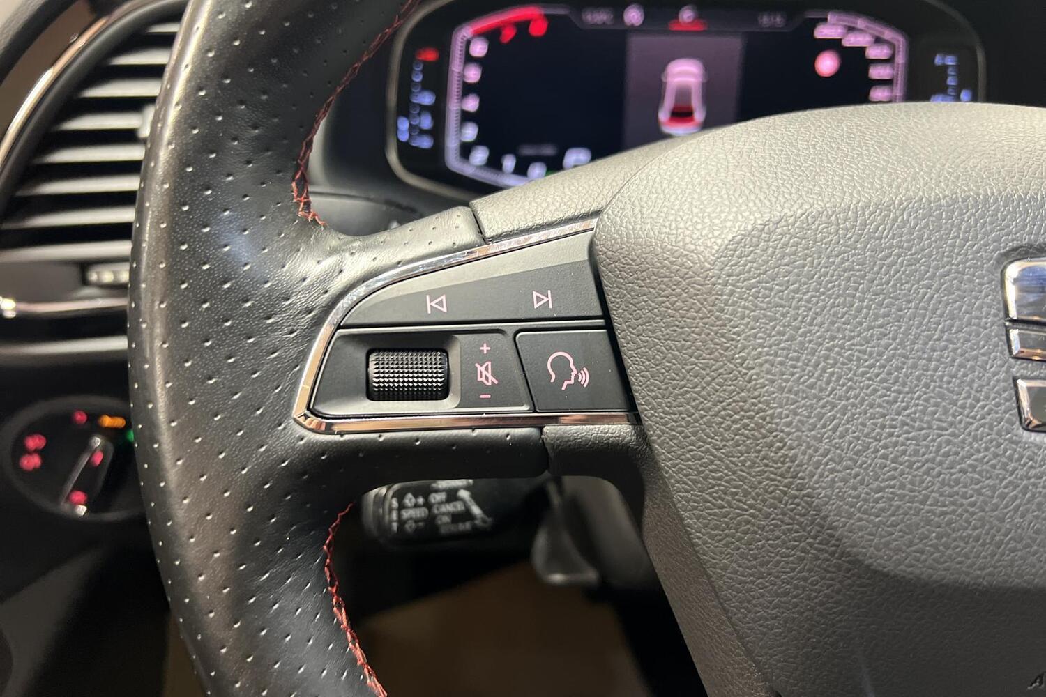 SEAT Leon vaihtoauto
