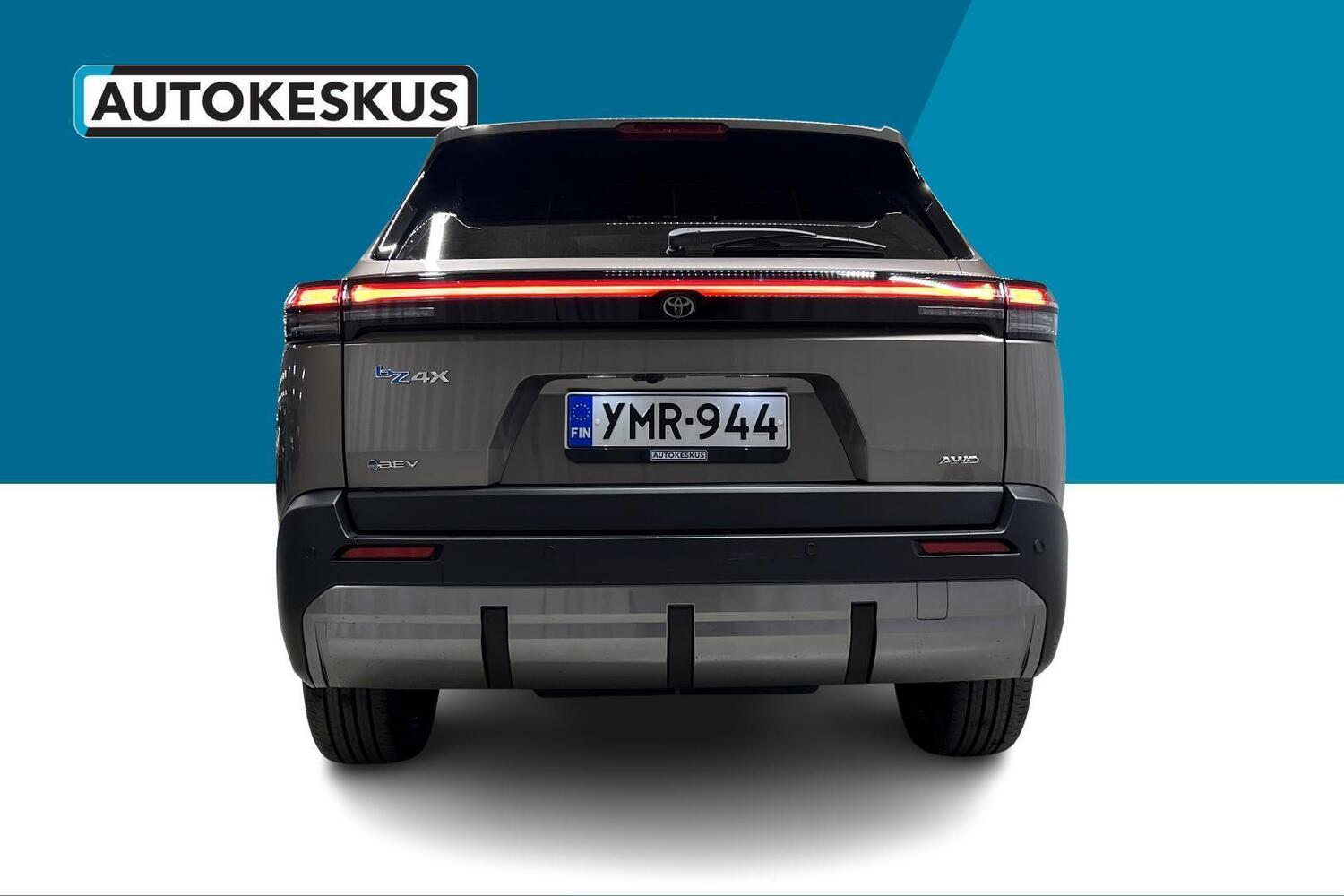 Toyota bZ4X Touring vaihtoauto