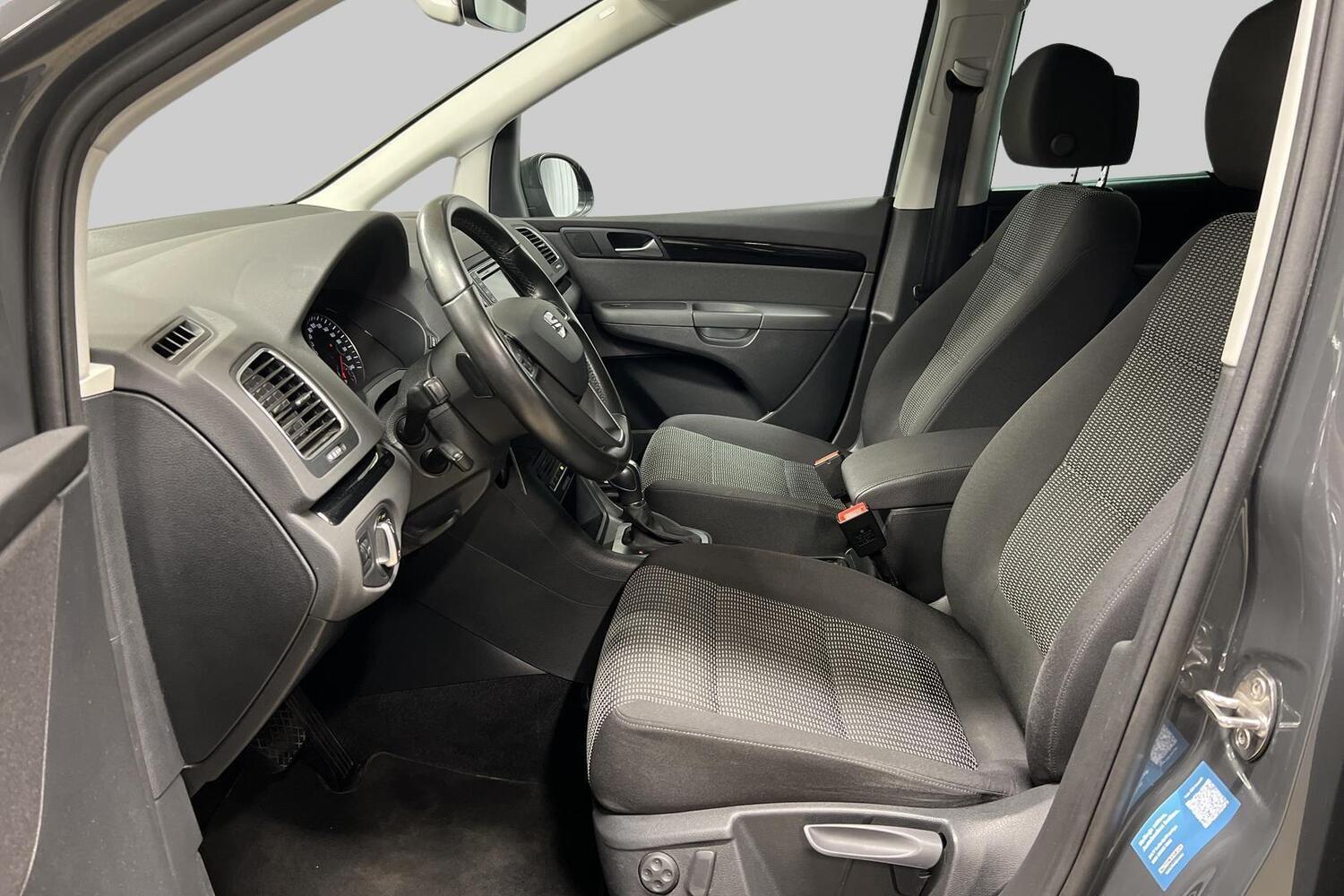 SEAT Alhambra vaihtoauto