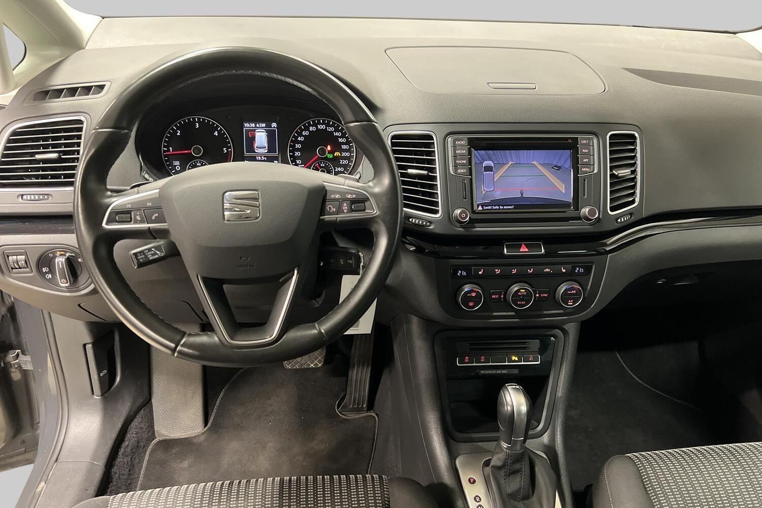 SEAT Alhambra vaihtoauto