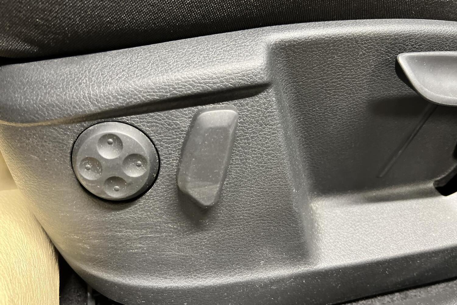 SEAT Alhambra vaihtoauto