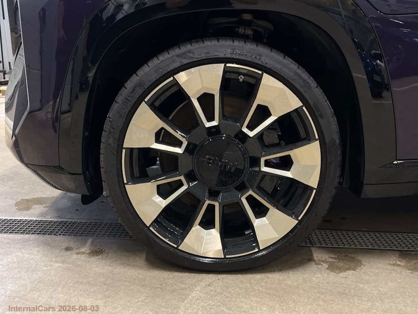 BMW XM vaihtoauto
