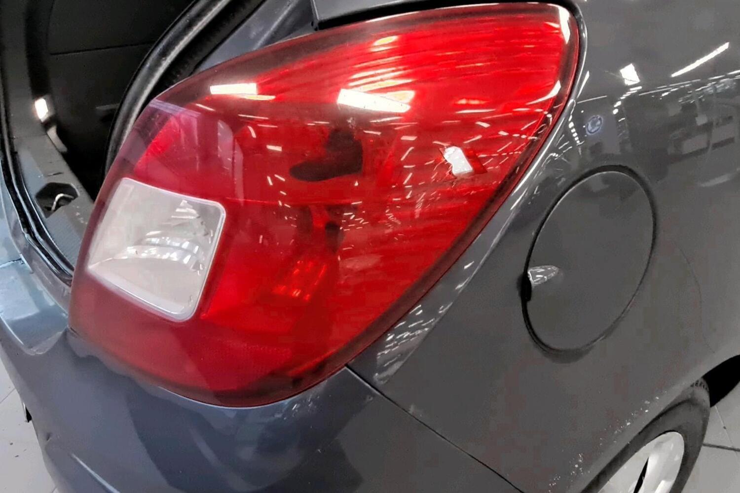 Opel Corsa vaihtoauto