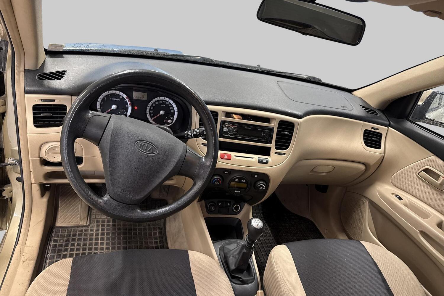 Kia Rio vaihtoauto