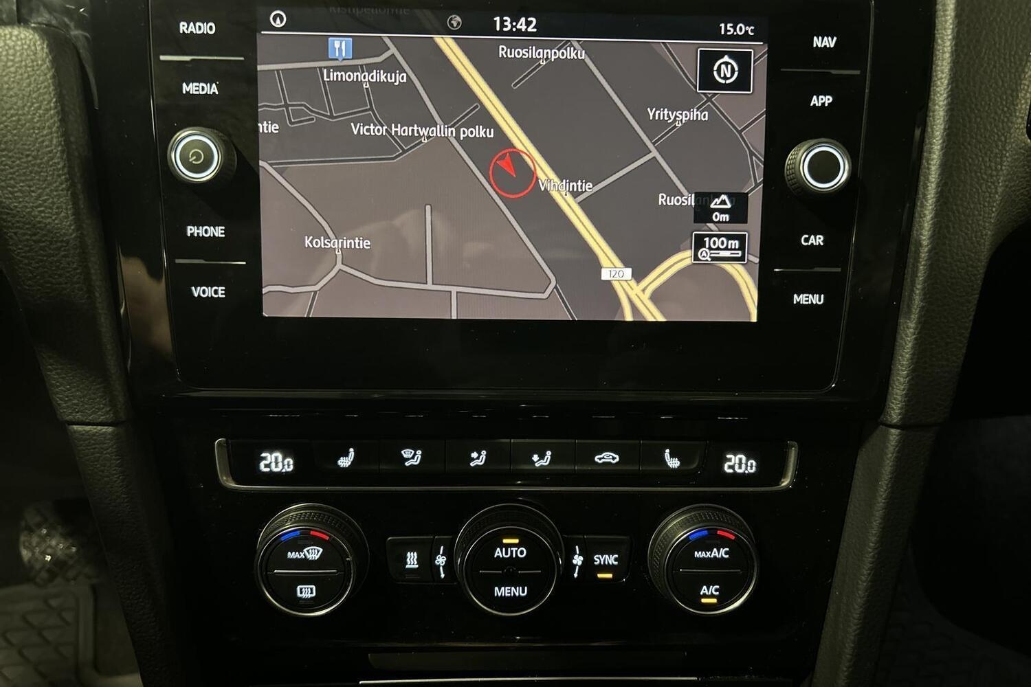 Volkswagen Golf vaihtoauto
