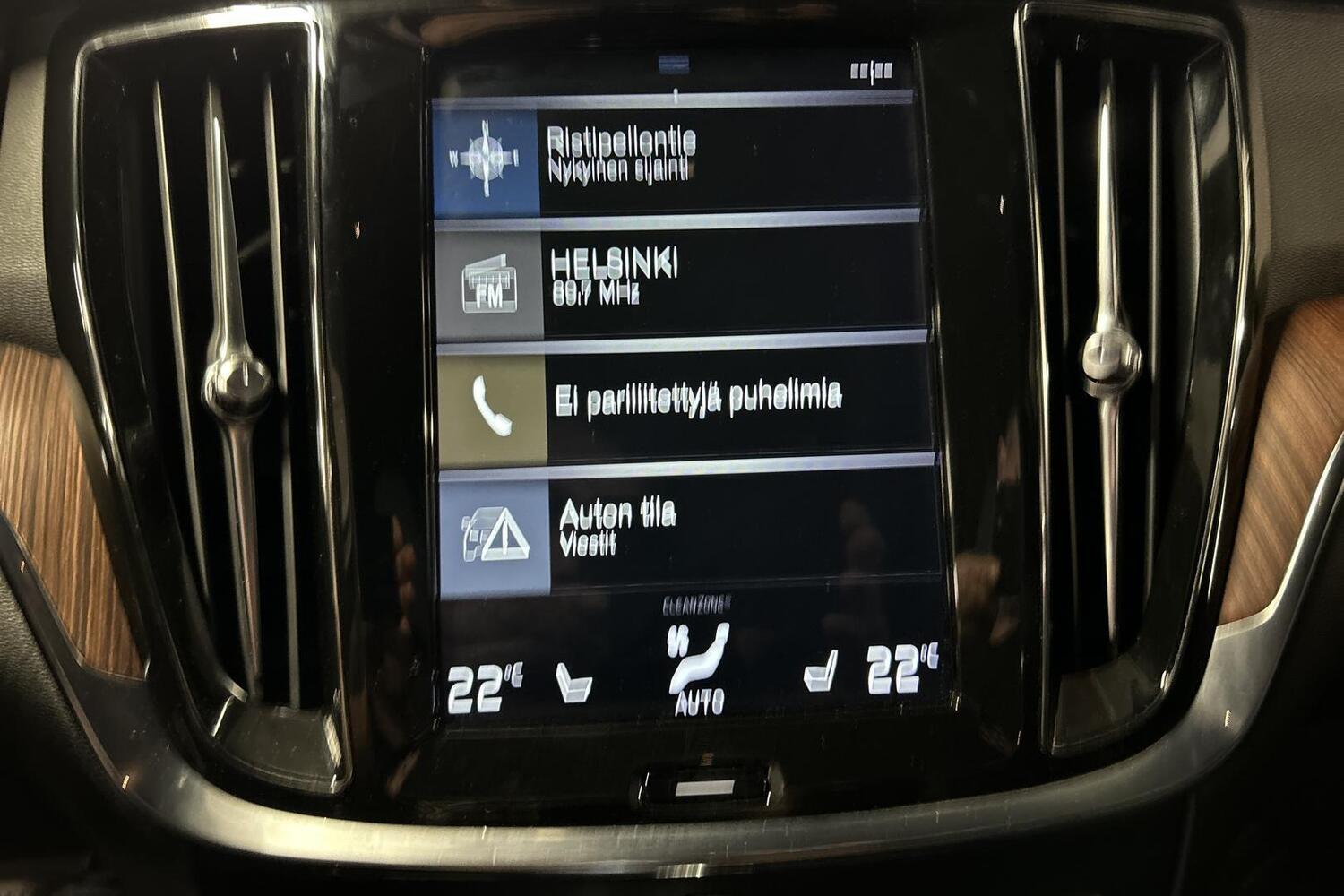 Volvo V60 vaihtoauto