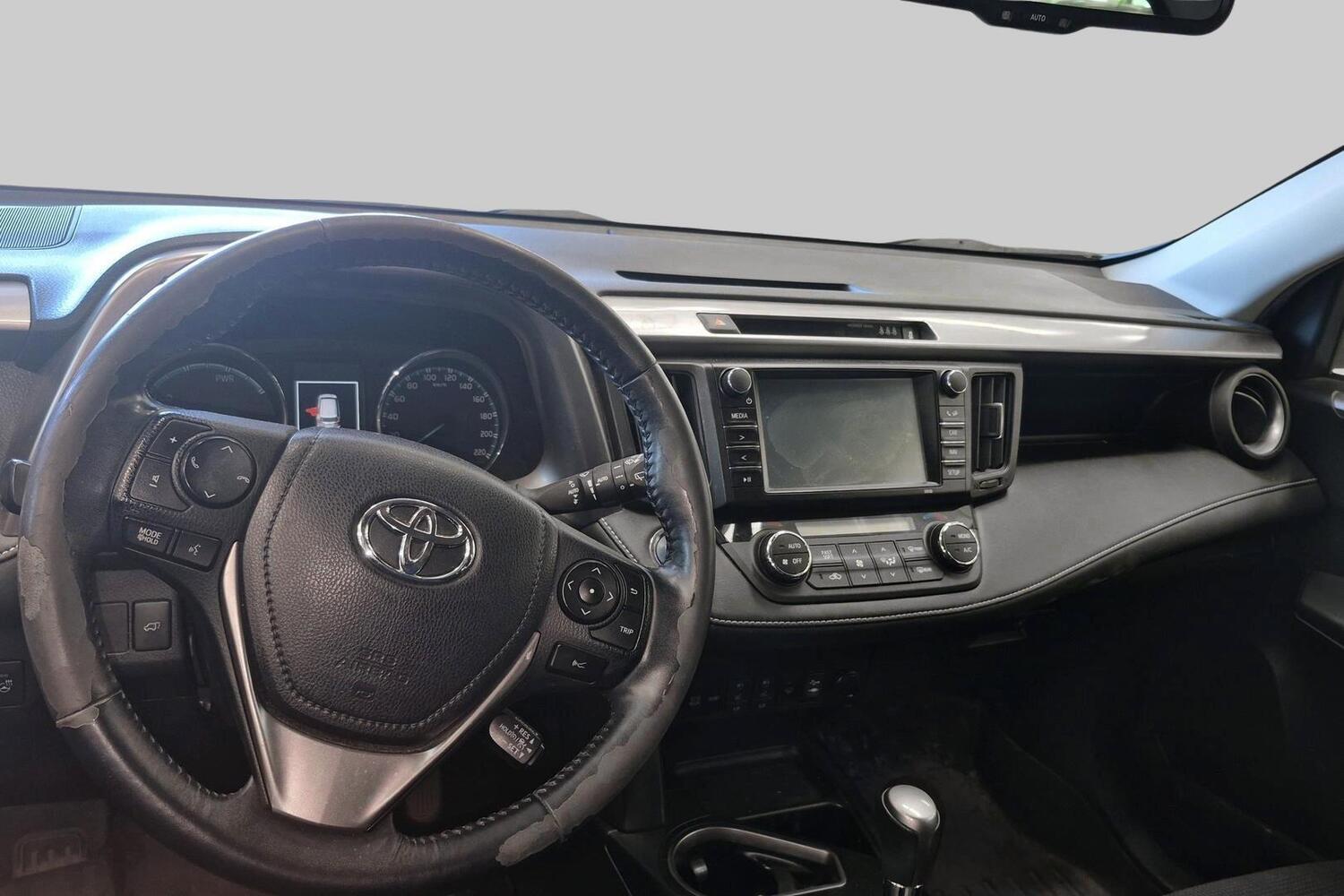 Toyota RAV4 vaihtoauto