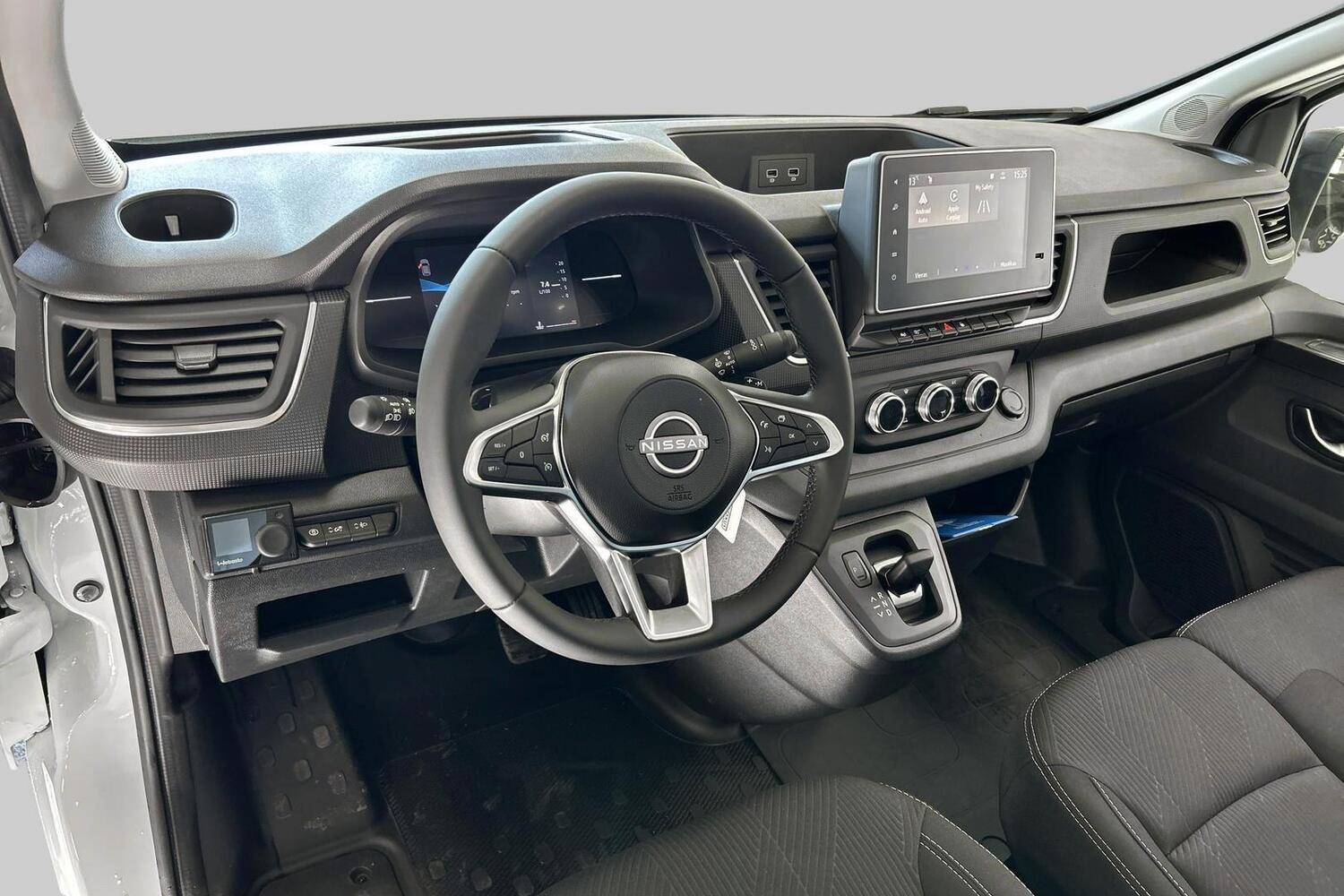 Nissan Primastar vaihtoauto