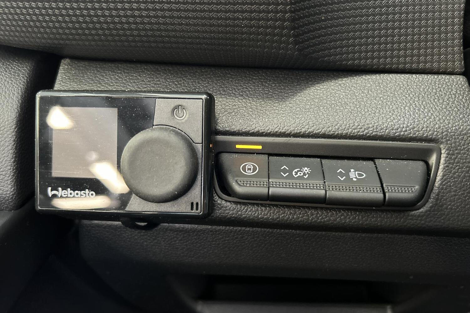 Nissan Primastar vaihtoauto