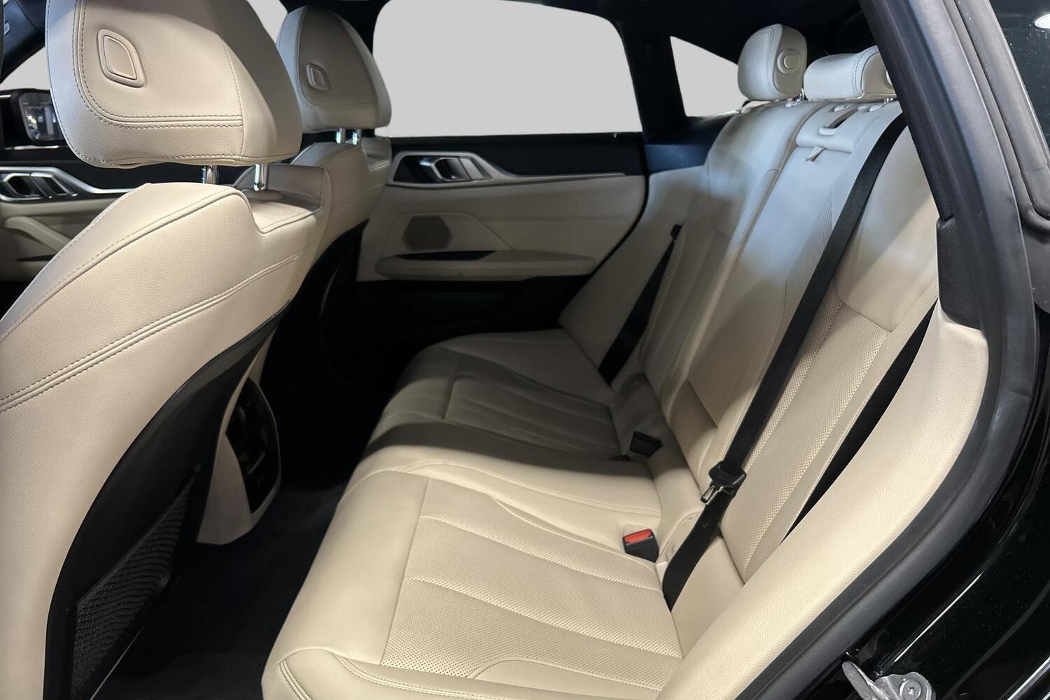 BMW i4 vaihtoauto