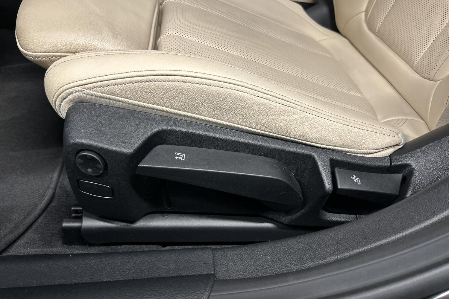 BMW i4 vaihtoauto