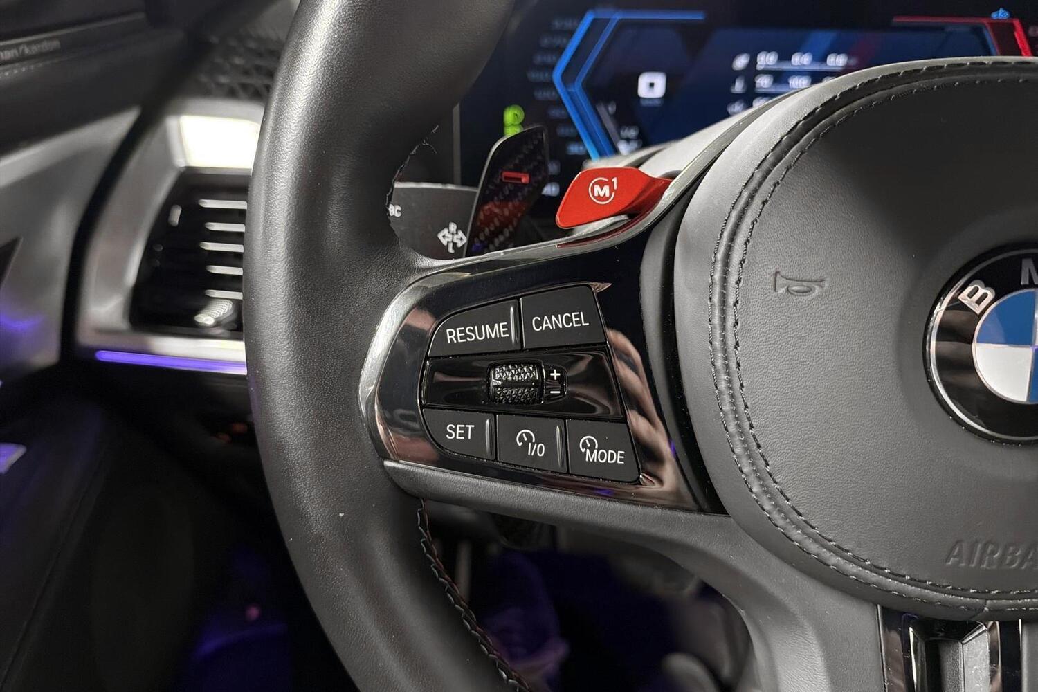 BMW XM vaihtoauto