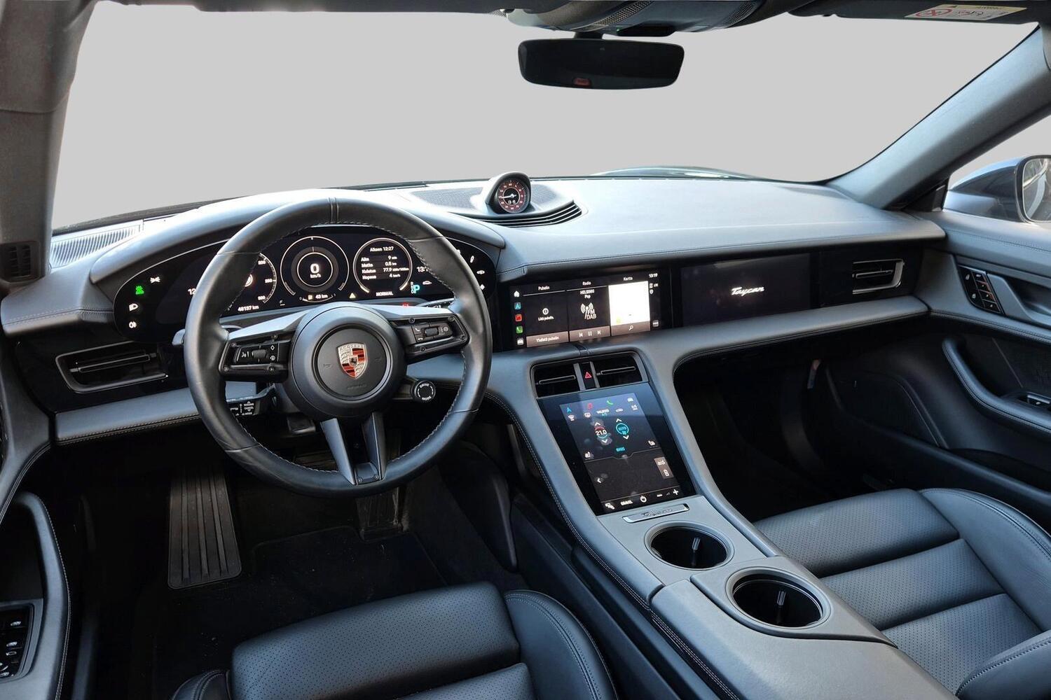 Porsche Taycan vaihtoauto