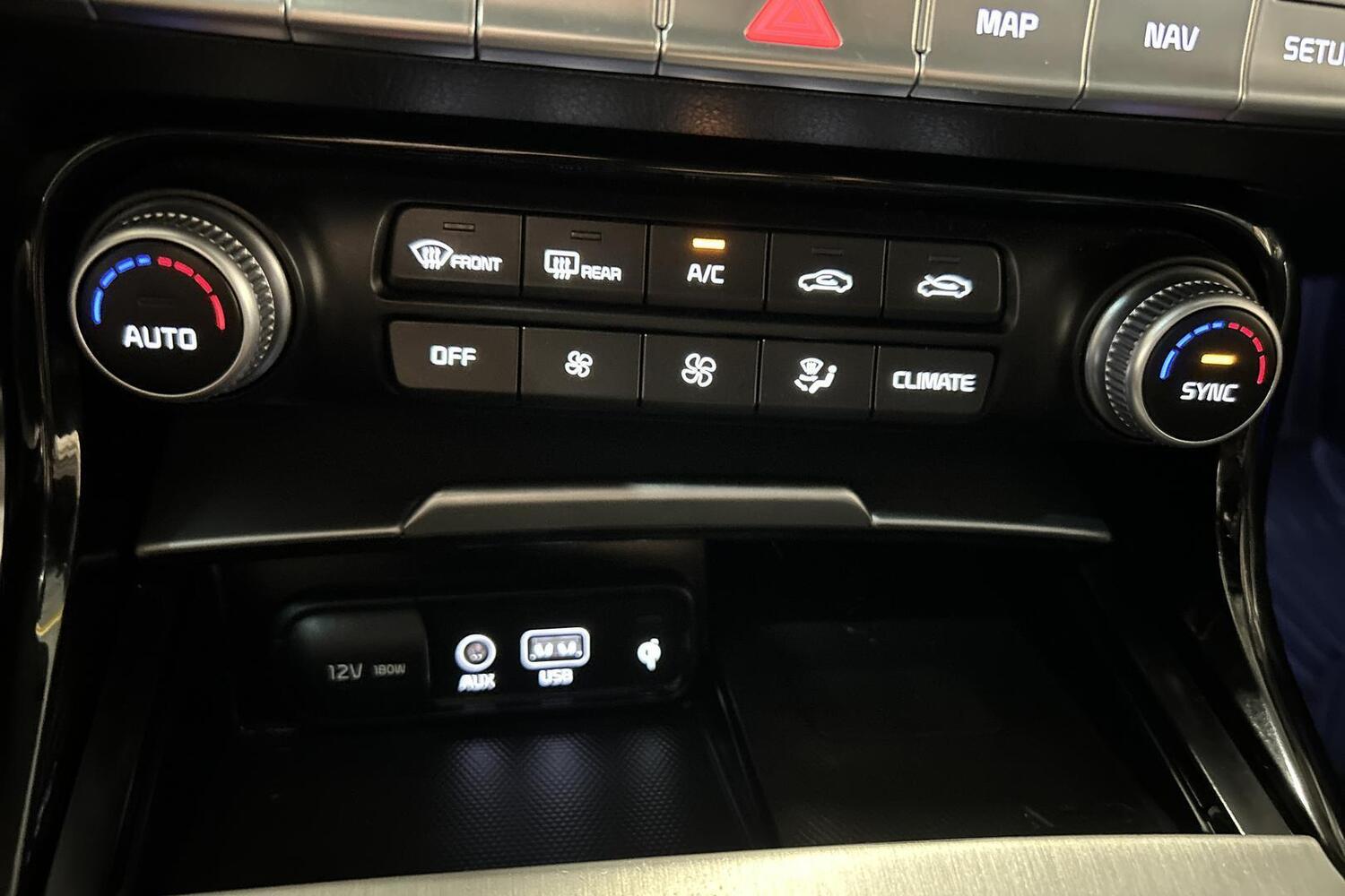 Kia Stinger vaihtoauto