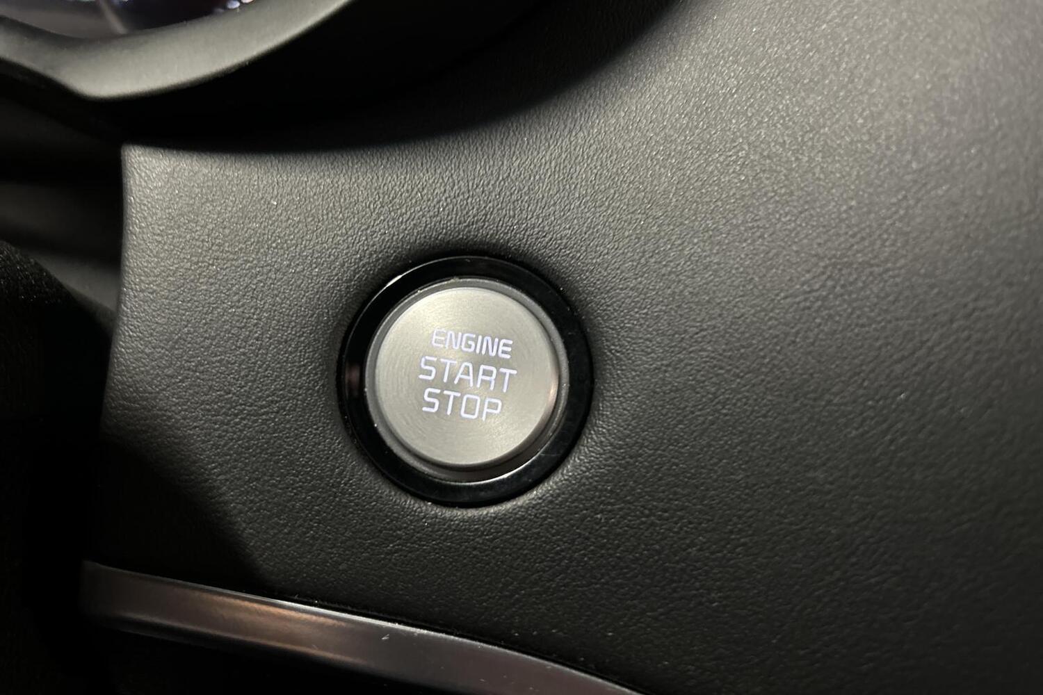 Kia Stinger vaihtoauto