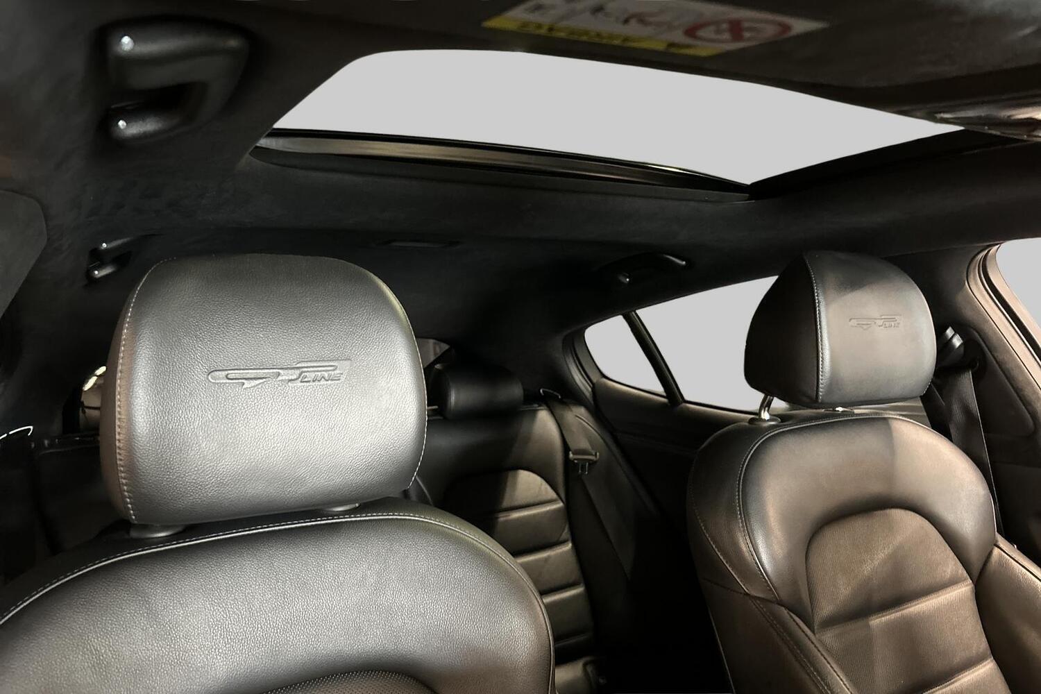 Kia Stinger vaihtoauto