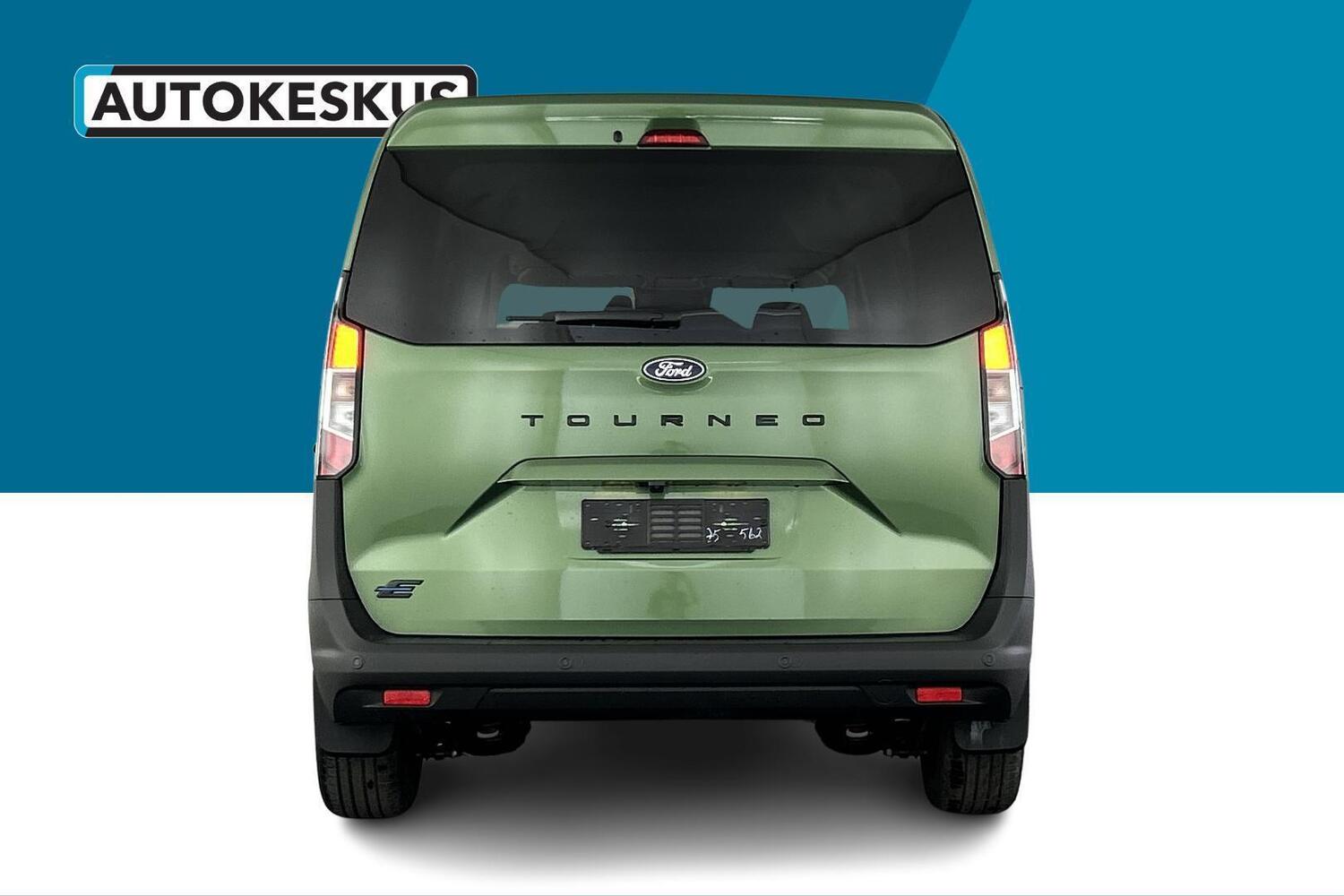 Ford Tourneo Courier vaihtoauto