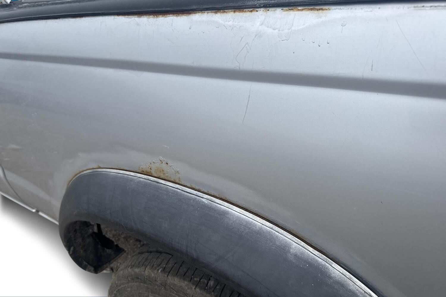 Nissan Pickup vaihtoauto