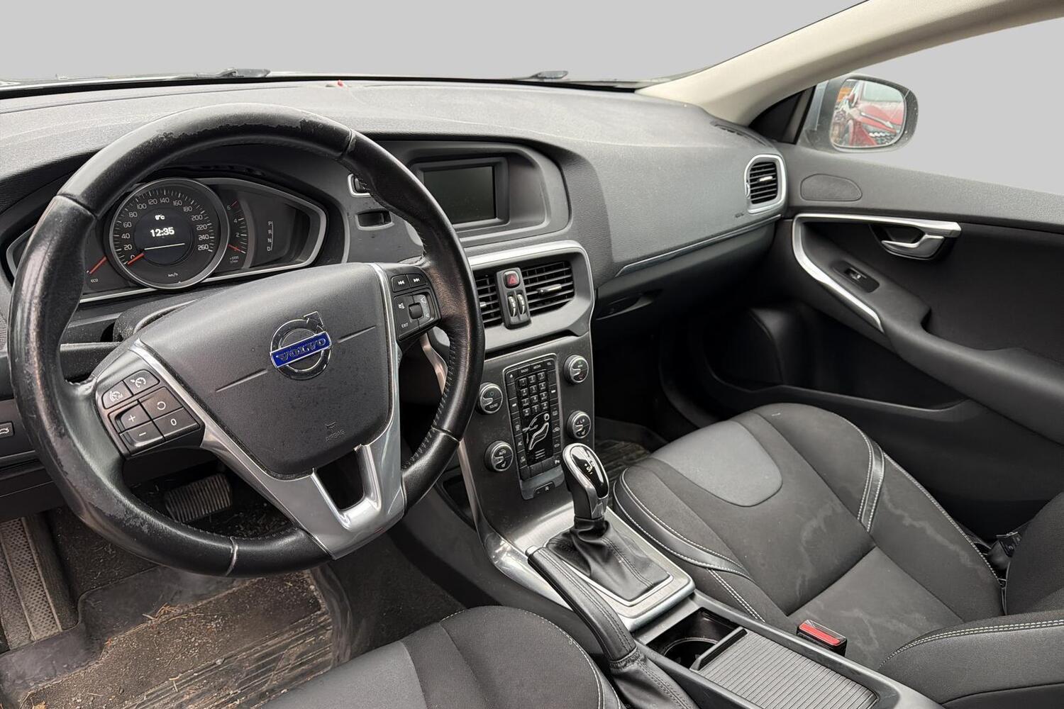 Volvo V40 vaihtoauto