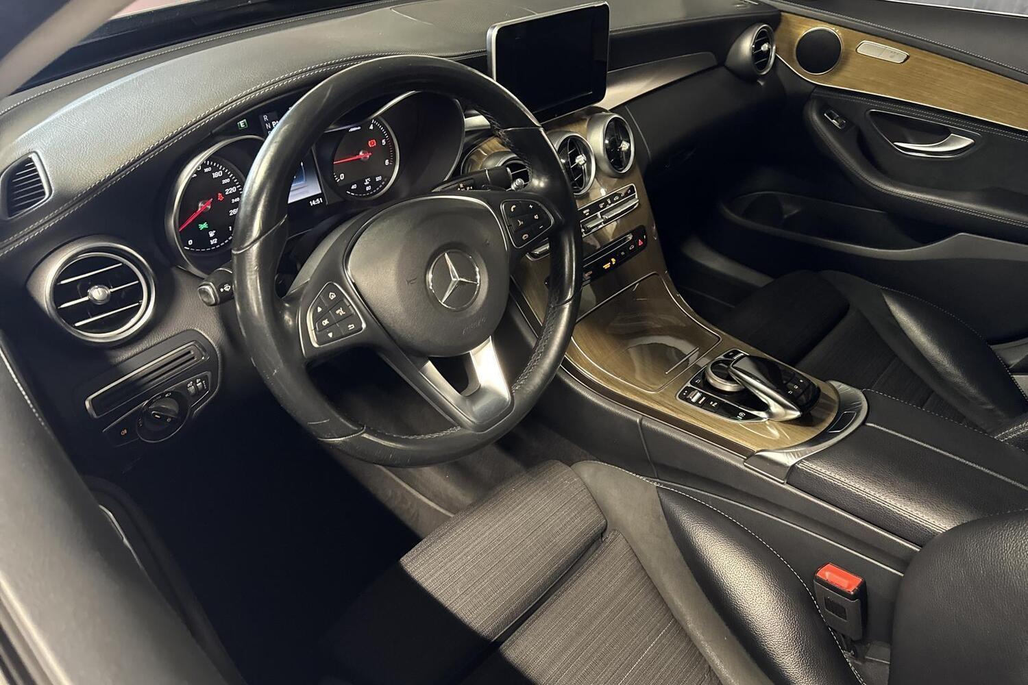 Mercedes-Benz C vaihtoauto