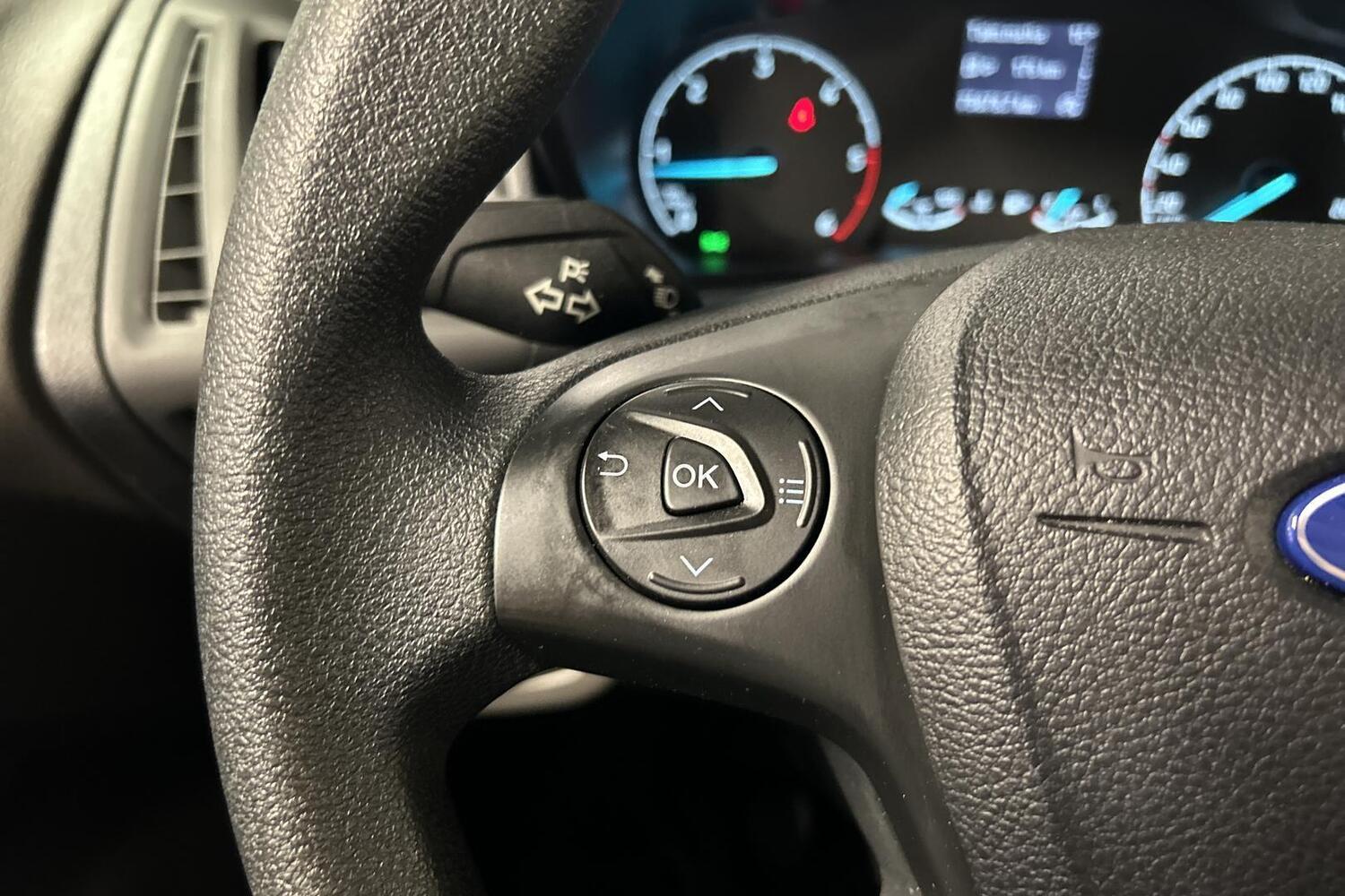 Ford Transit Connect vaihtoauto