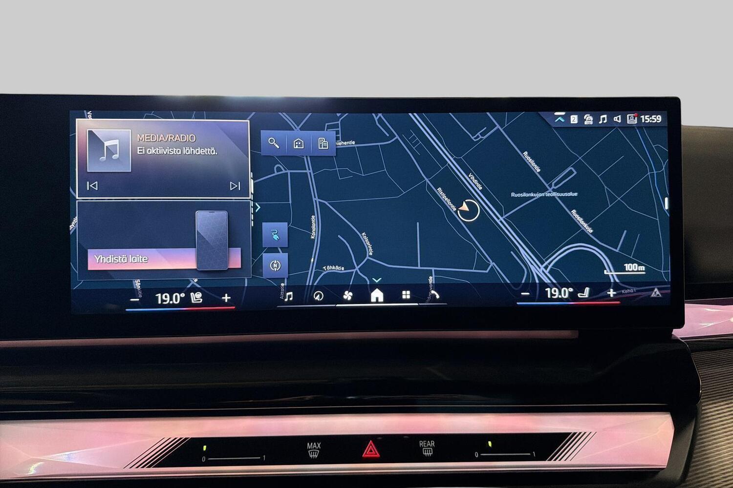 BMW i5 vaihtoauto