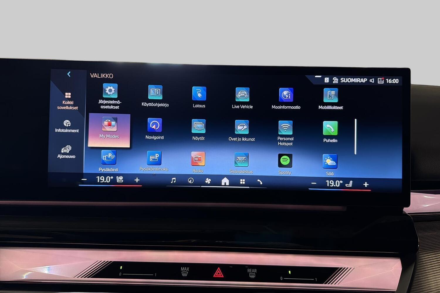 BMW i5 vaihtoauto
