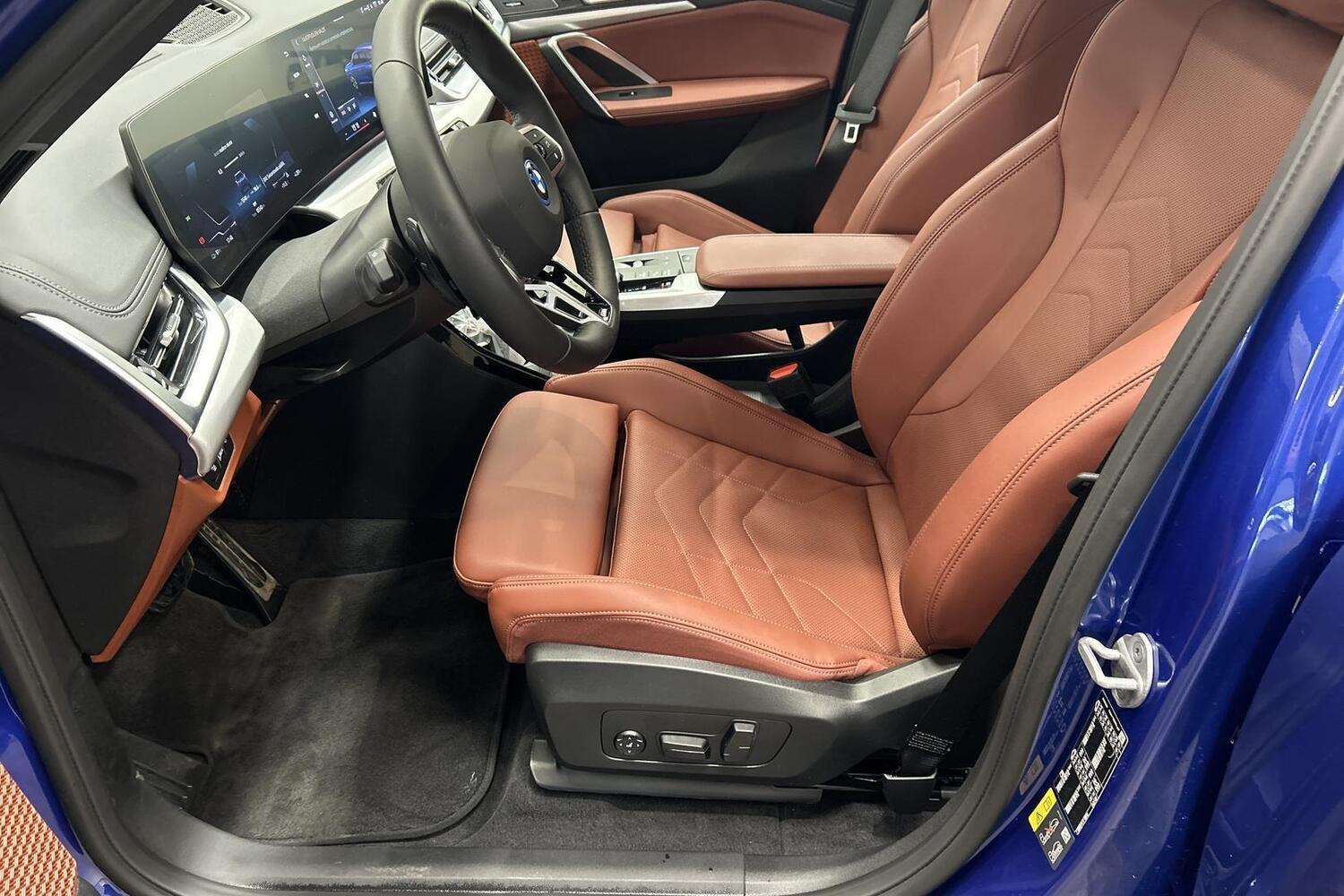 BMW iX1 vaihtoauto