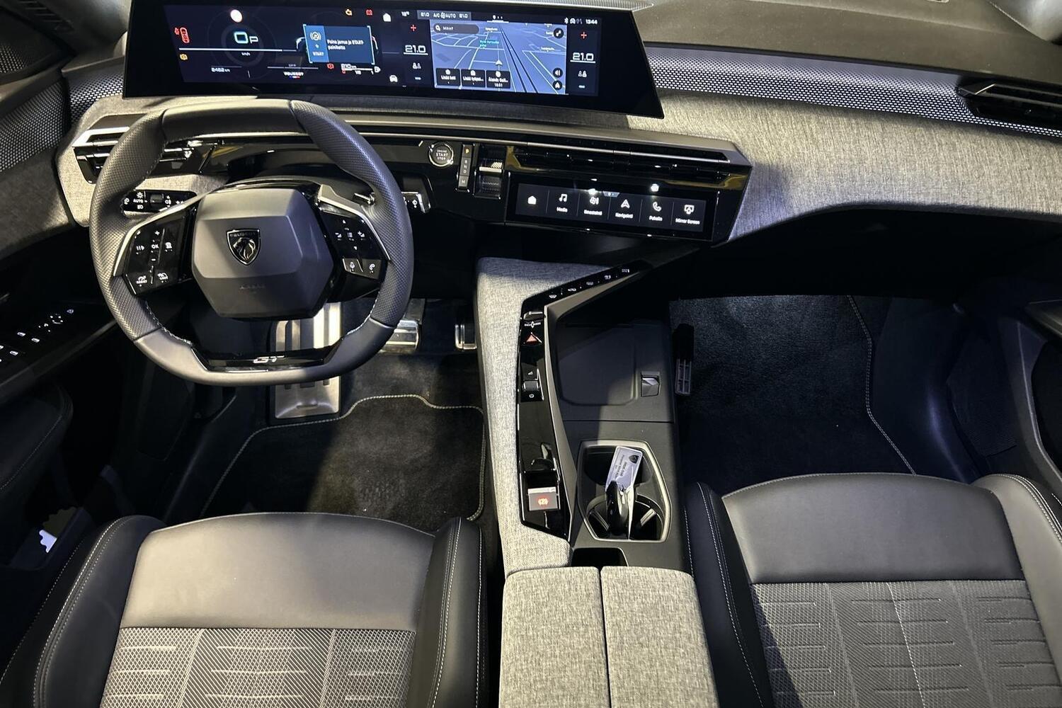 Peugeot 5008 vaihtoauto
