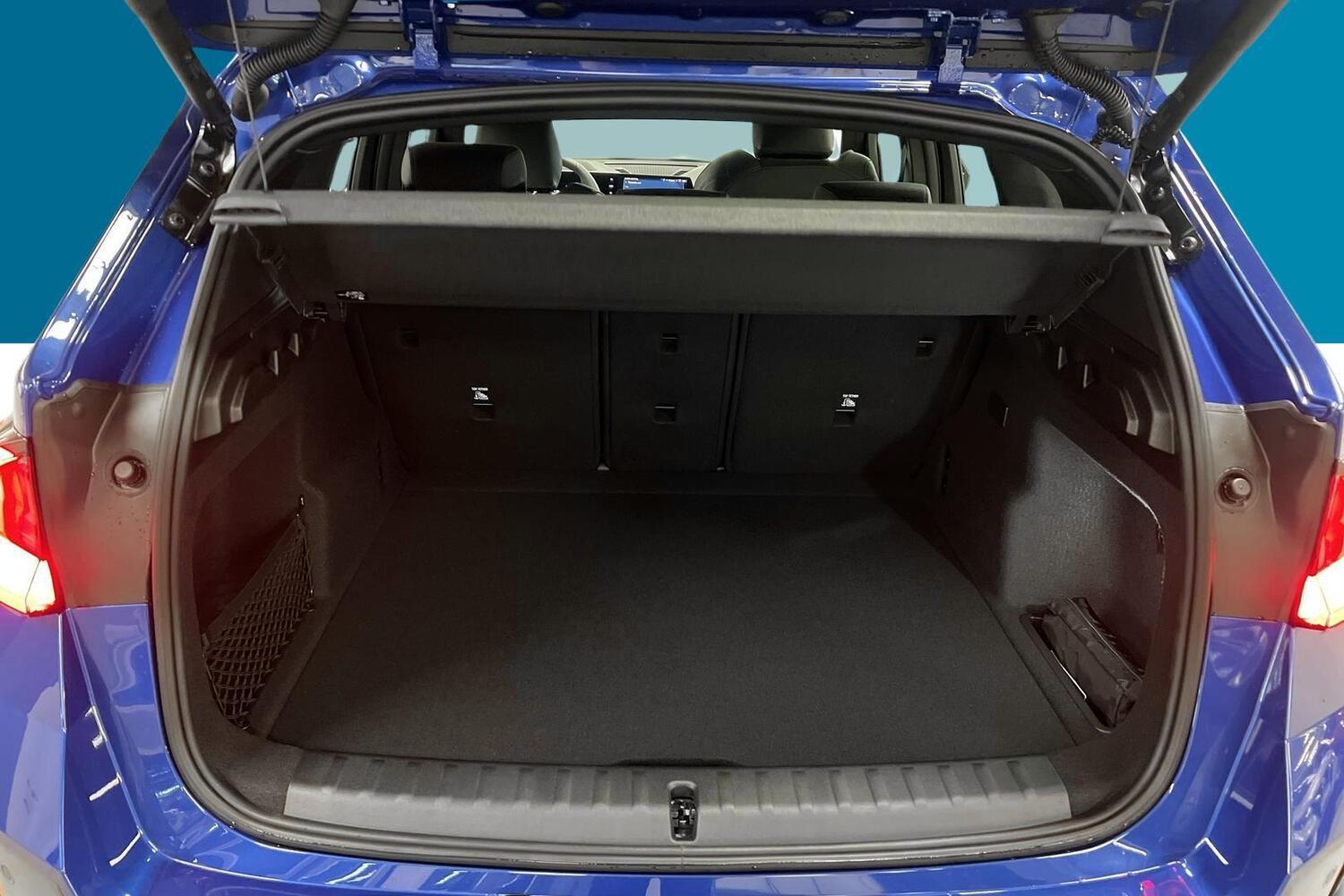 BMW iX1 vaihtoauto