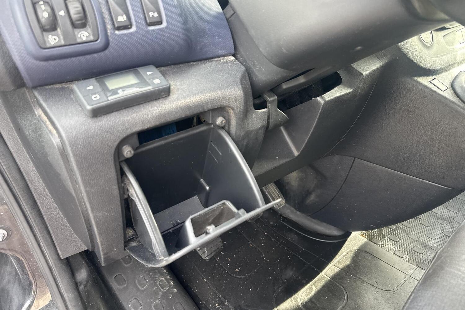 Opel Vivaro vaihtoauto
