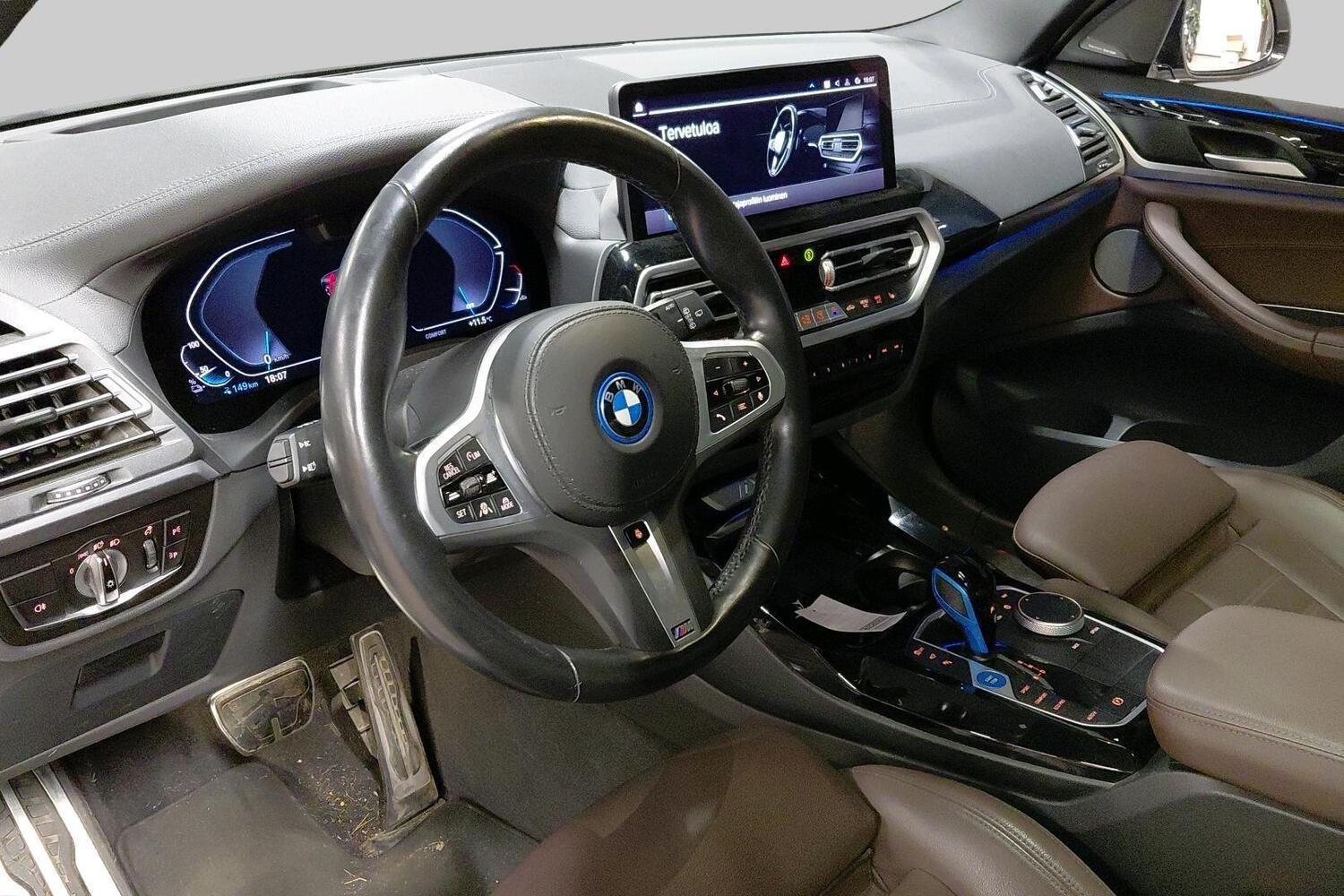 BMW iX3 vaihtoauto