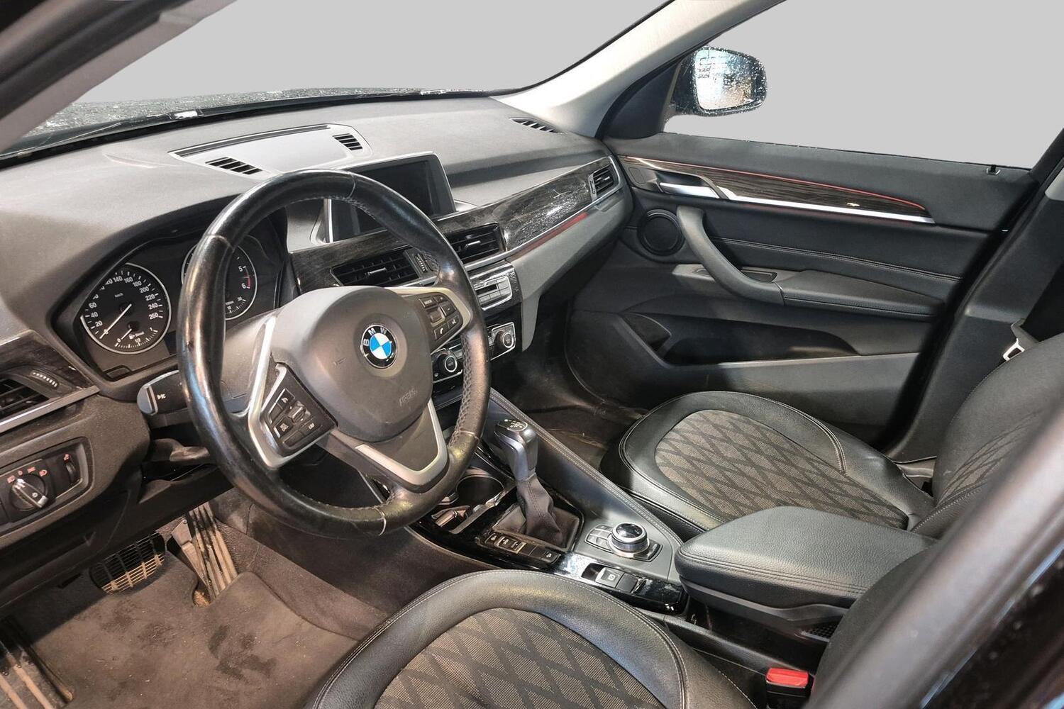 BMW X1 vaihtoauto