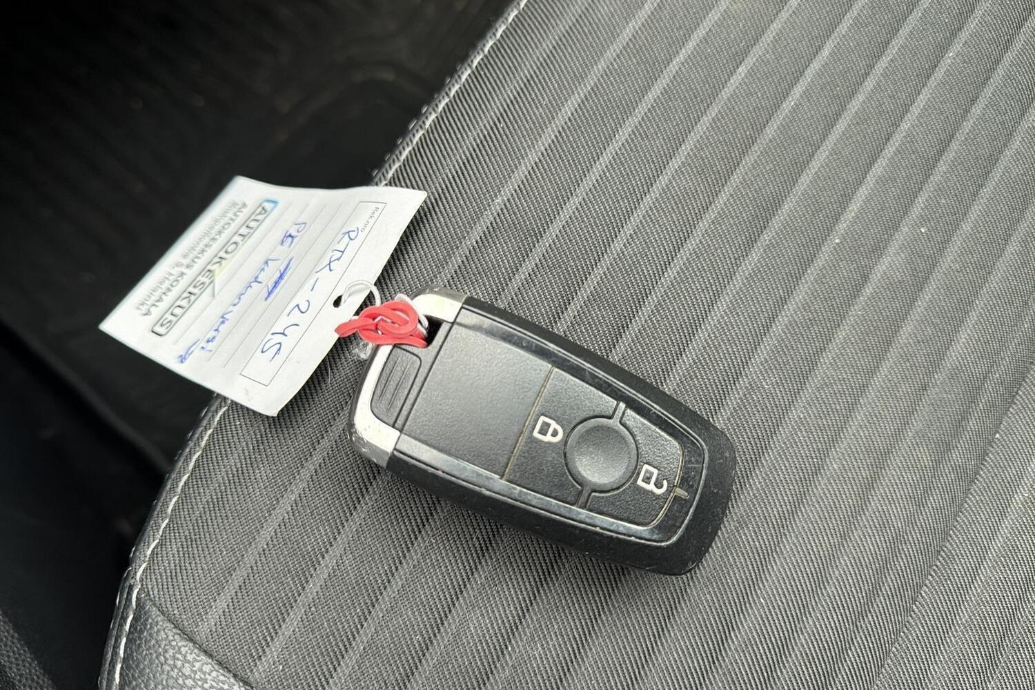Ford Ecosport vaihtoauto