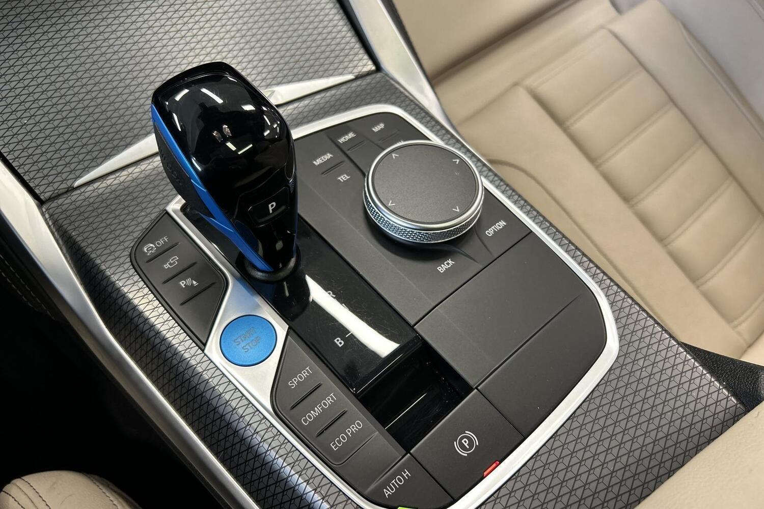 BMW i4 vaihtoauto