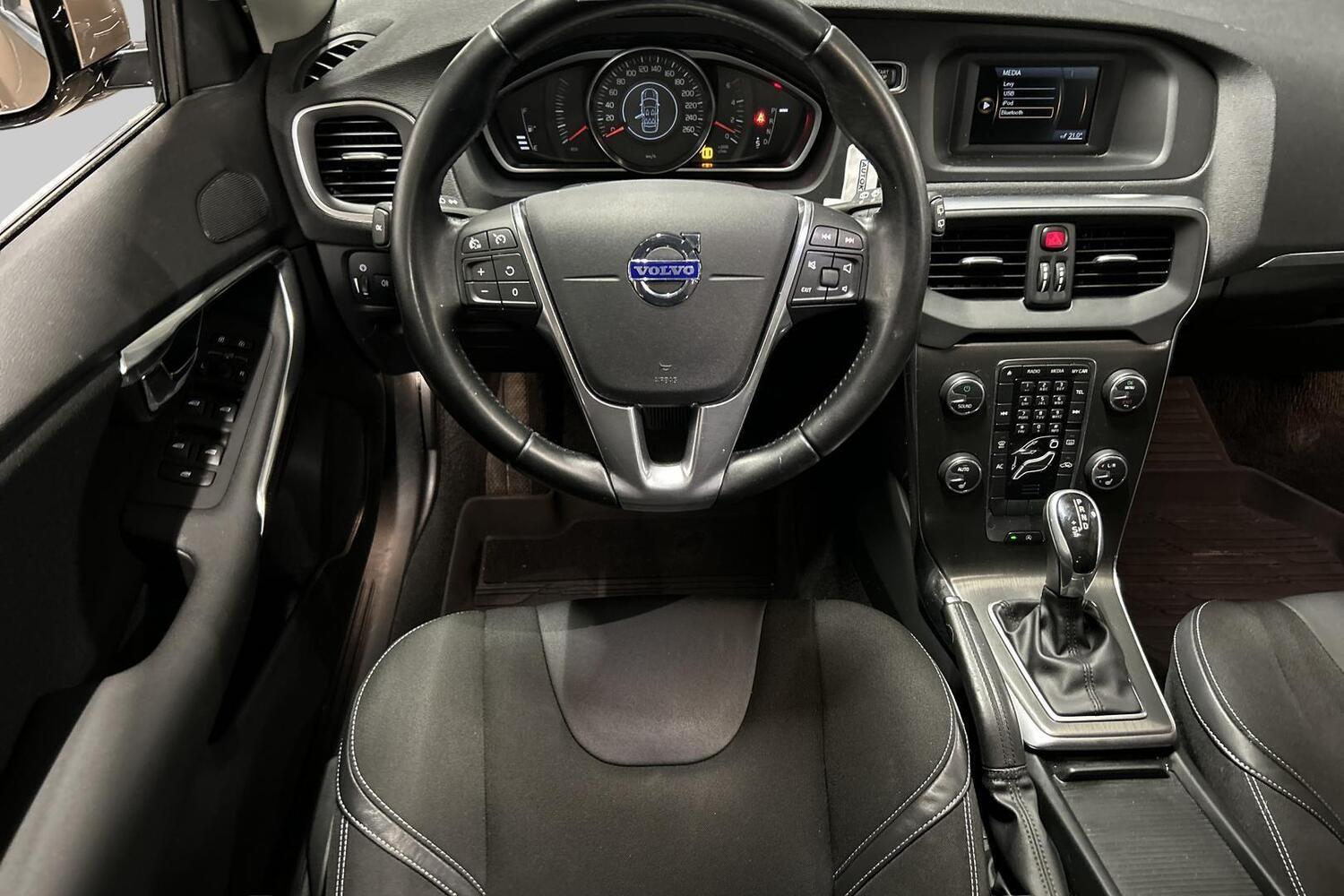 Volvo V40 vaihtoauto