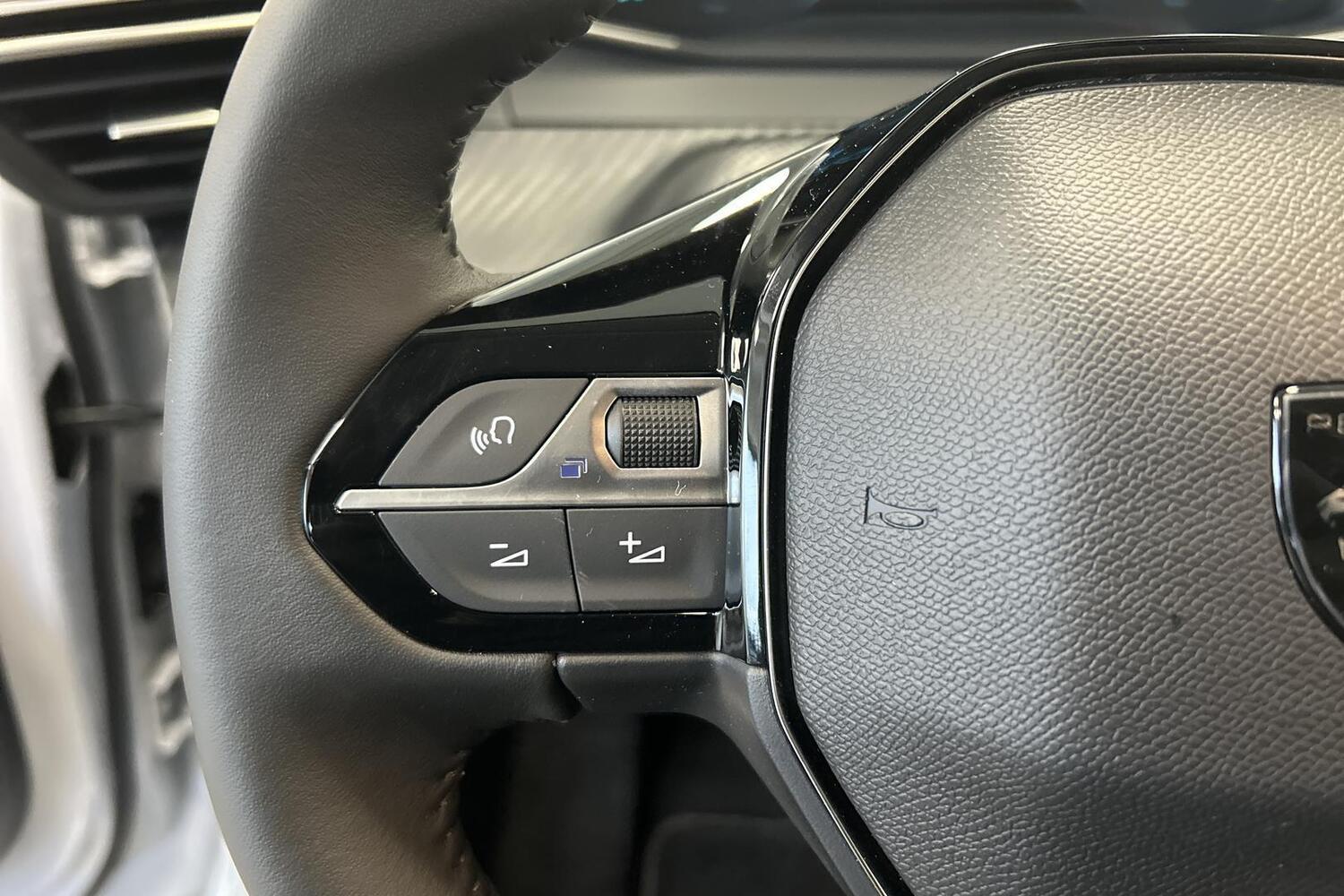 Peugeot 208 vaihtoauto