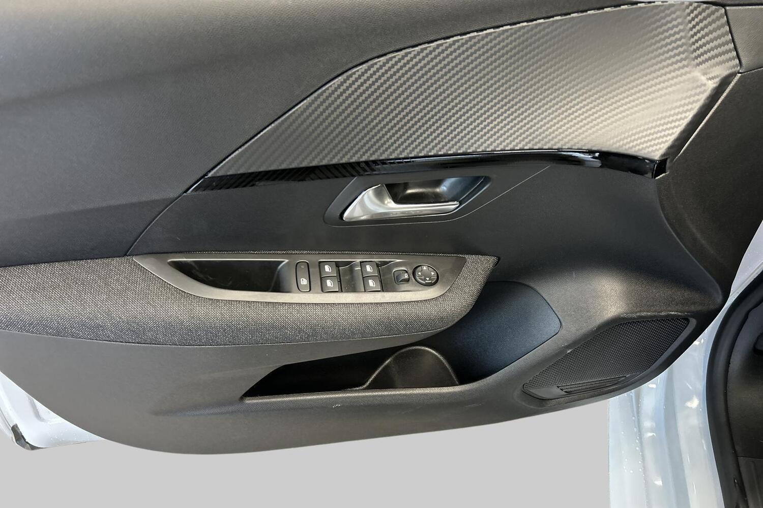 Peugeot 208 vaihtoauto