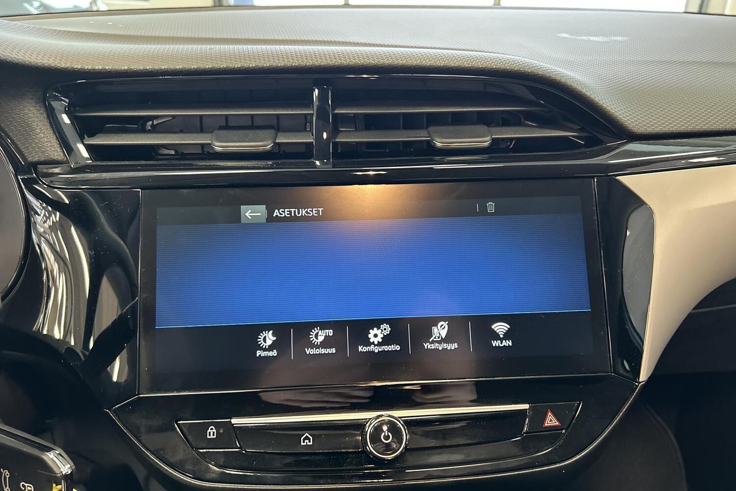 Opel Corsa vaihtoauto