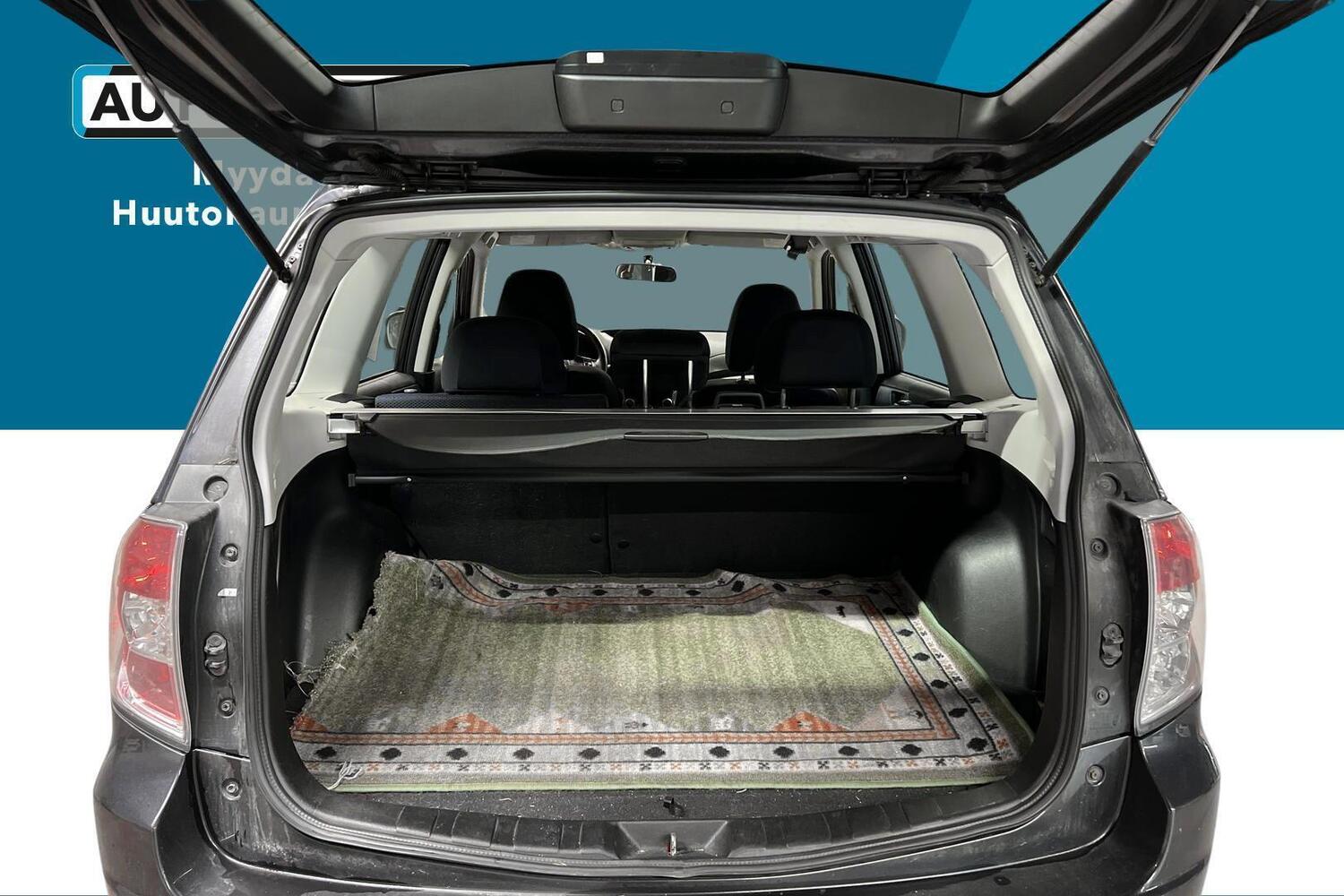Subaru Forester vaihtoauto