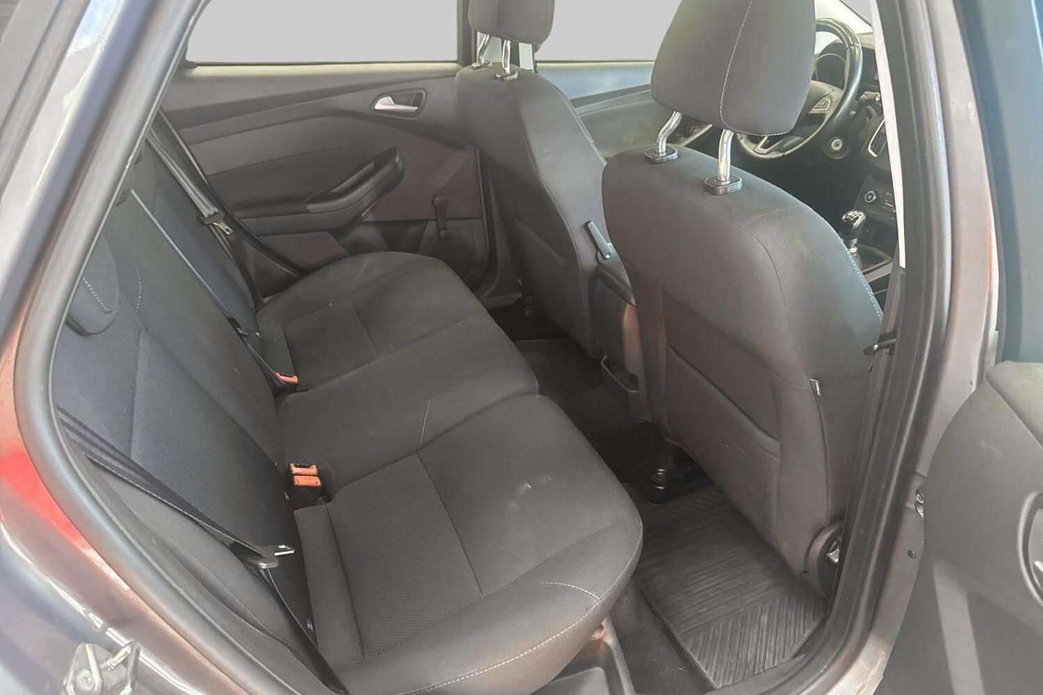Ford Focus vaihtoauto