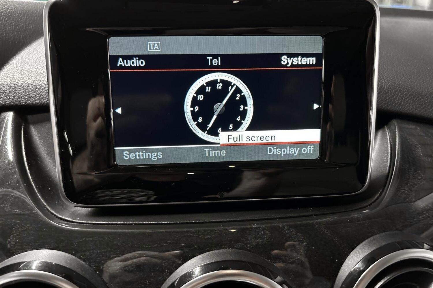 Mercedes-Benz B vaihtoauto