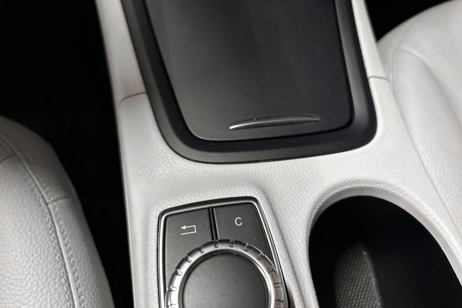 Mercedes-Benz B vaihtoauto