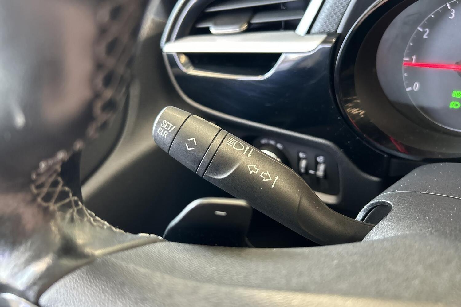 Opel Corsa vaihtoauto