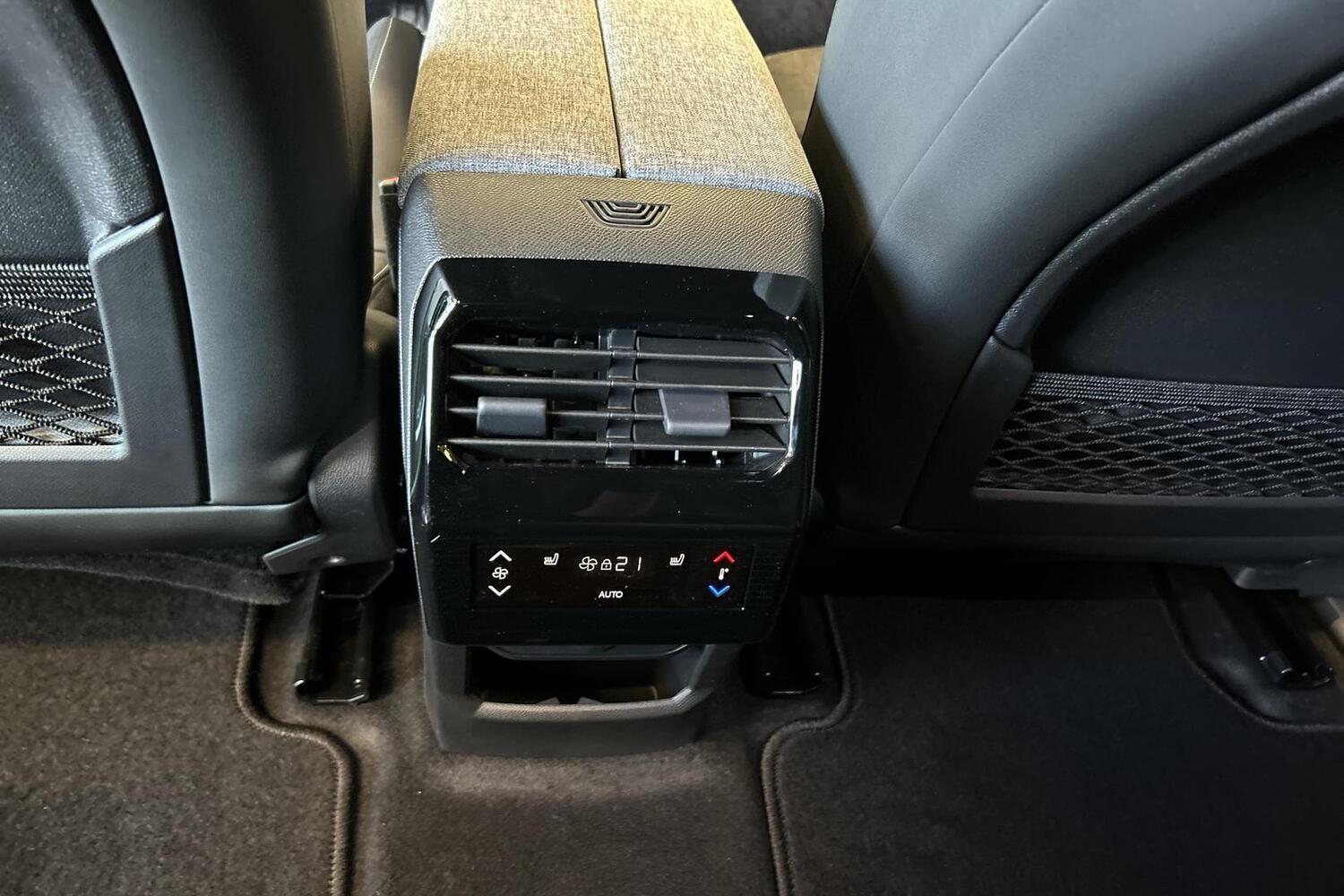 Peugeot E-5008 vaihtoauto