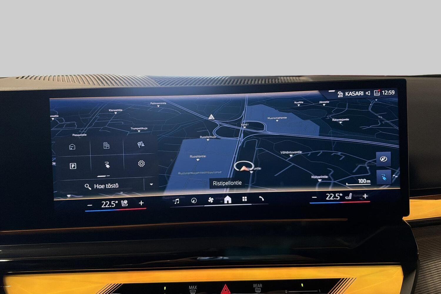 BMW i5 vaihtoauto