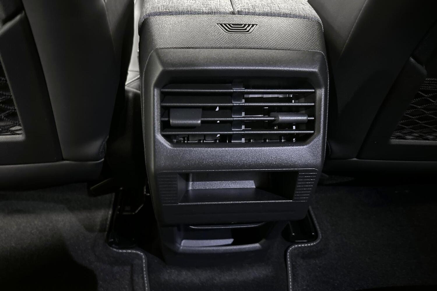 Peugeot E-3008 vaihtoauto